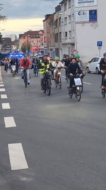Radfahrende bei der Critical MASS Düren 11.9.26